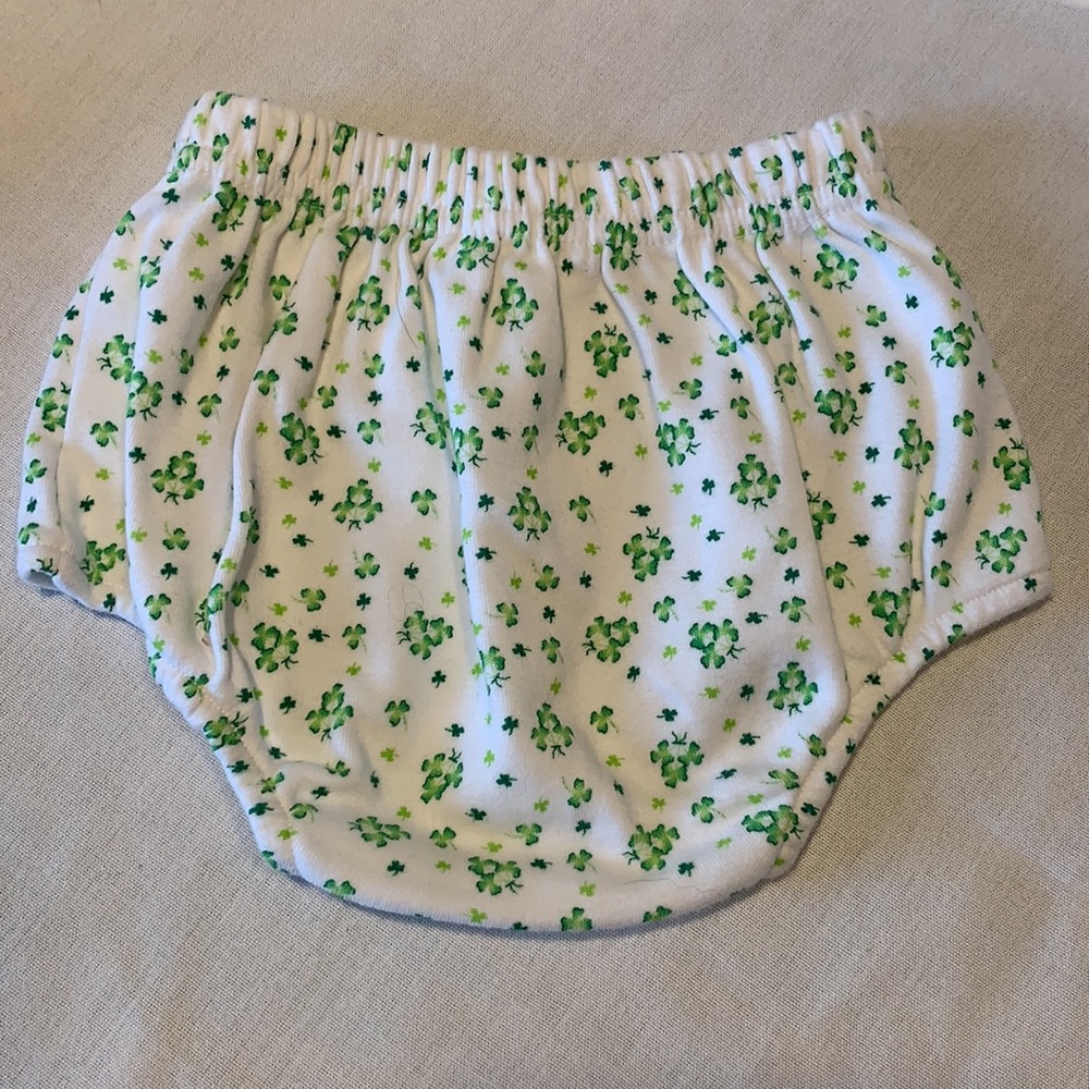 6/$20 or $10 without bundle ☘️ Irish 2-Piece outfit New Without Tags! 0-6 M - Picture 6 of 9